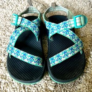 Kids Chacos size 1